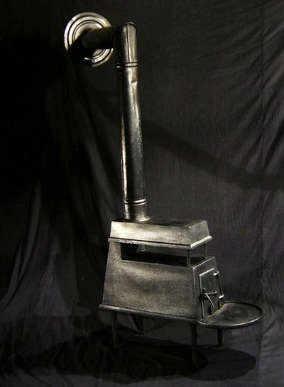 Shaker parlour stove, c.1835-50 by American School